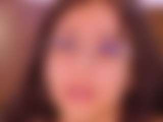kiara-layla's Live Sex Cam Show