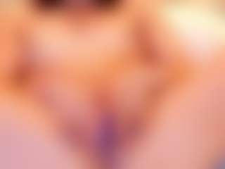kiara-layla's Live Sex Cam Show