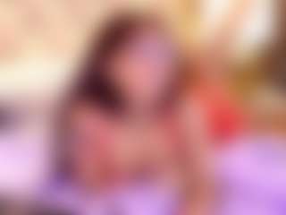 kiara-layla's Live Sex Cam Show