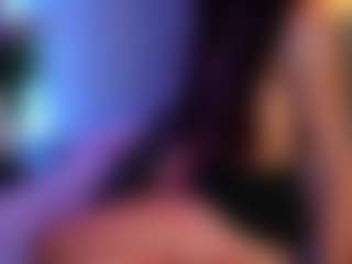 Live cam show with kiara-layla - Moaning on live18s.com