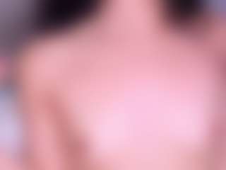 Live cam show with kiara-layla - Eating Pussy on Fling VIP Chat