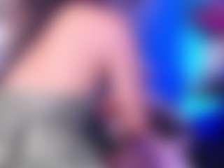 kiara-layla's Live Sex Cam Show