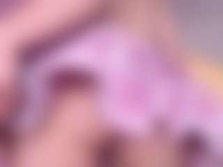 kiara-layla's Live Sex Cam Show