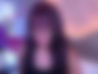 Live cam show with kiara-layla - Brown Hair Petite on fapnchat