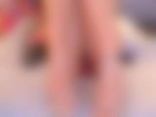 kiara-layla's Live Sex Cam Show