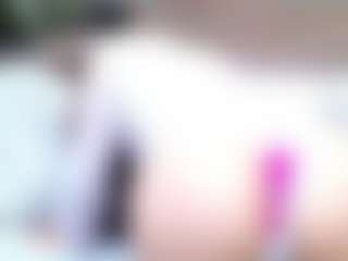 kiara-layla's Live Sex Cam Show