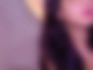 kiara-layla's Live Sex Cam Show