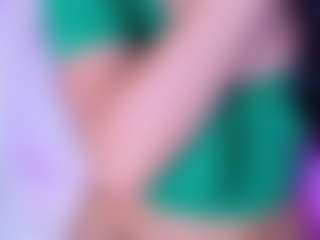 Live cam show with kiara-layla - Facial Piercings on CSO-WL