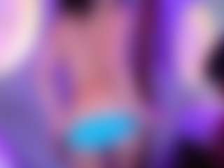 Live cam show with kiara-layla - Thin on Hubzter Live