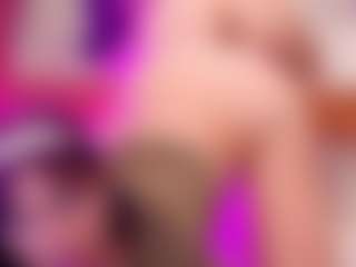 kiara-layla's Live Sex Cam Show