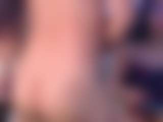 kiara-simon's Live Sex Cam Show