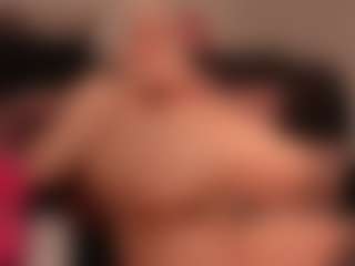 kriswhisper's Live Sex Cam Show