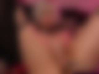 Live cam show with kriswhisper - Blue Eyes on Milf Play
