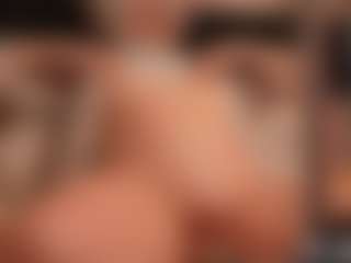 kriswhisper's Live Sex Cam Show