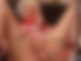 kriswhisper's Live Sex Cam Show