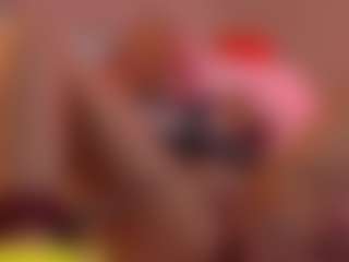 Live cam show with kriswhisper - Curvy Toys on CamClone