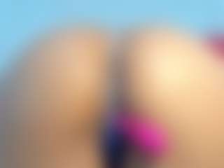 Live cam show with laila-sumeru - Latina on Cam Slut | colombia