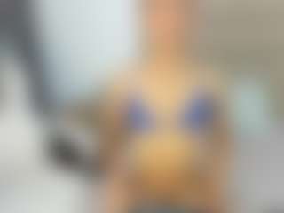 Laurent-Moore's Live Sex Cam Show