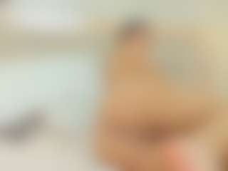 Laurent-Moore's Live Sex Cam Show