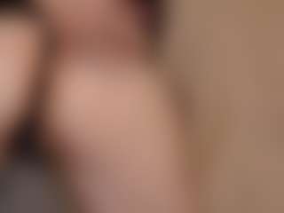 Live cam show with LilySpark - Ginger on camtv