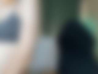 Live cam show with LilySpark - Gray Eyes on Hubzter Live