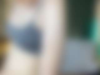 Live cam show with LilySpark - Delicious on TeamSkeetLive