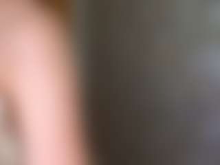 Live cam show with LioraSage - Squirt on AdultVida.com