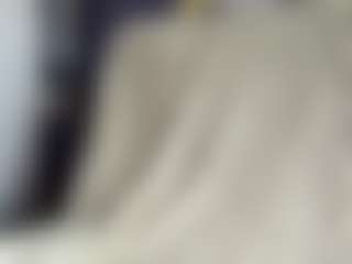 Live cam show with LioraSage - Blue Eyes on madthumbs