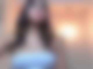 Live cam show with Lucy-Greey - Domination on Camsoda