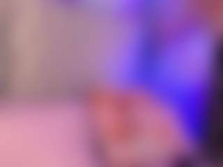 luna-issy's Live Sex Cam Show