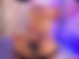 luna-issy's Live Sex Cam Show
