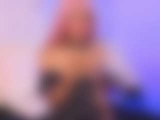 luna-issy's Live Sex Cam Show