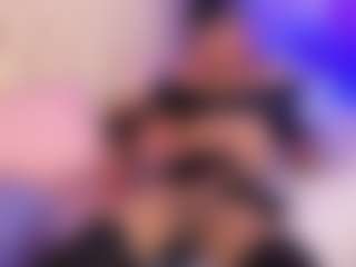 luna-issy's Live Sex Cam Show