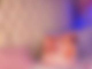 luna-issy's Live Sex Cam Show