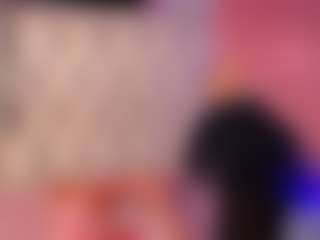 luna-issy's Live Sex Cam Show