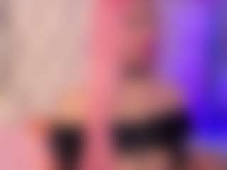 luna-issy's Live Sex Cam Show