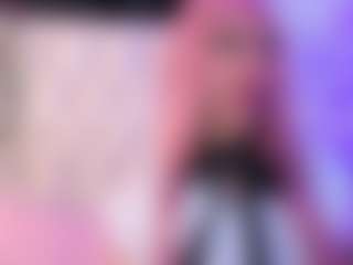 Live cam show with luna-issy - HD on CamClone