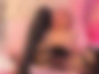 Live cam show with luna-issy - Romanian on CamwithHer | colombia