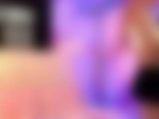 luna-issy's Live Sex Cam Show