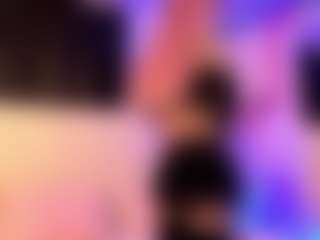 luna-issy's Live Sex Cam Show