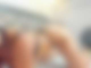 Live cam show with Madelein-Fosterr - Spanking on CamSodaAdn