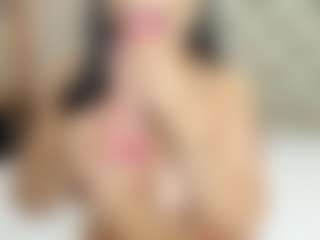 Live cam show with Madelein-Fosterr - Tiny Tits on Milfs Live