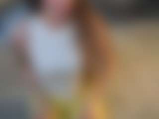 Live cam show with PamelaTruxler - Bi on fuklive.com