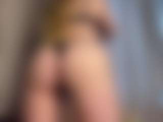 Live cam show with QuinnVex - Upskirt on Strip Flash - Live Sex Shows