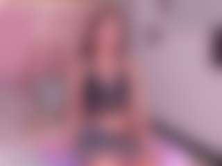ravendarkk's Live Sex Cam Show