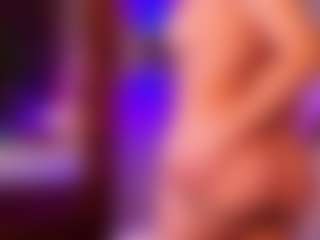 renataa-black's Live Sex Cam Show