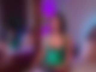renataa-black's Live Sex Cam Show