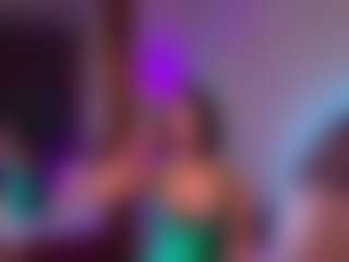 renataa-black's Live Sex Cam Show