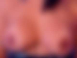Live cam show with renataa-black - Camel Toe on livesuperchat.net
