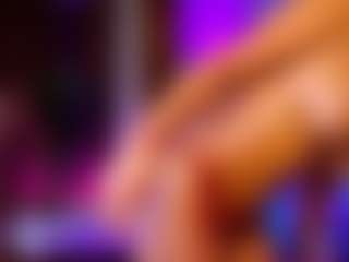 renataa-black's Live Sex Cam Show